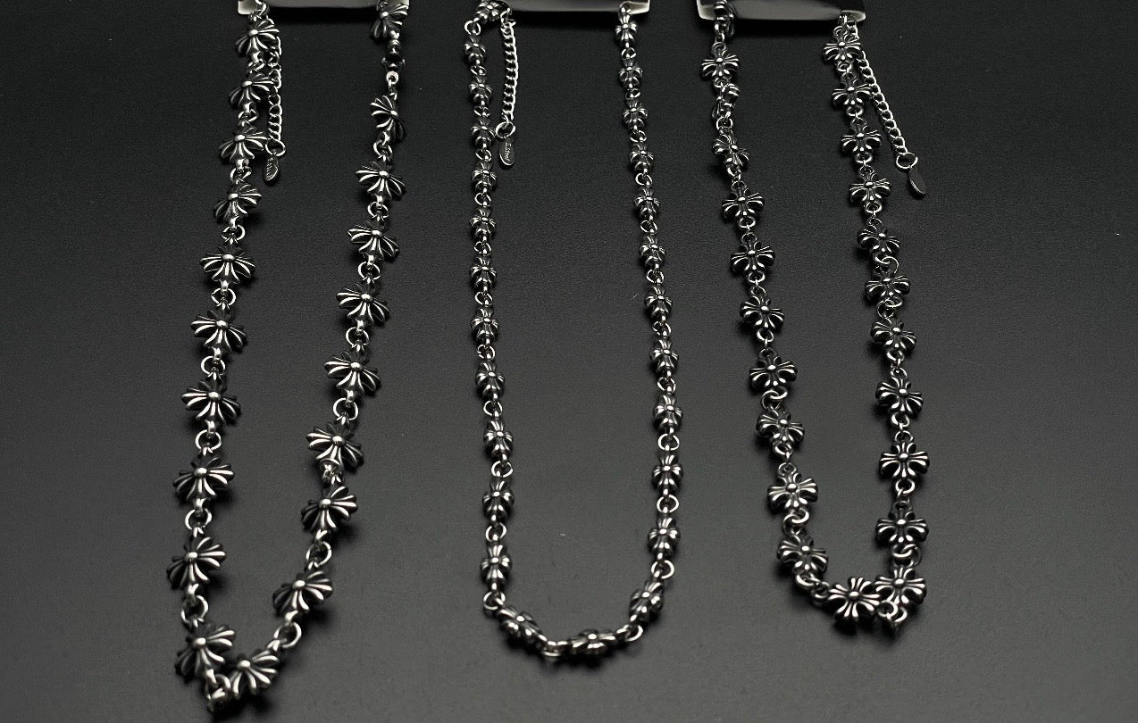 Chrome heart neck chains
