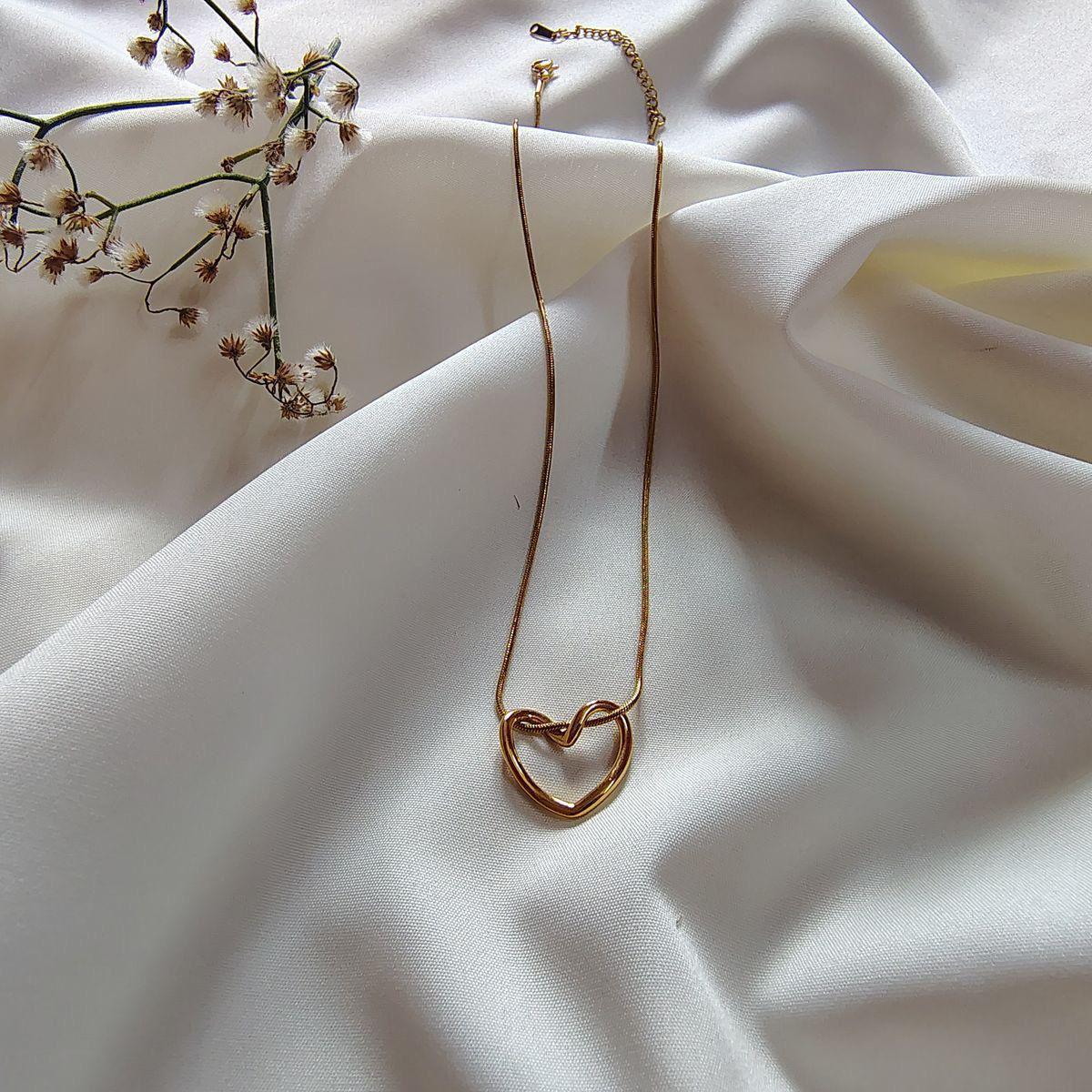 Anti tarnish heart pendant