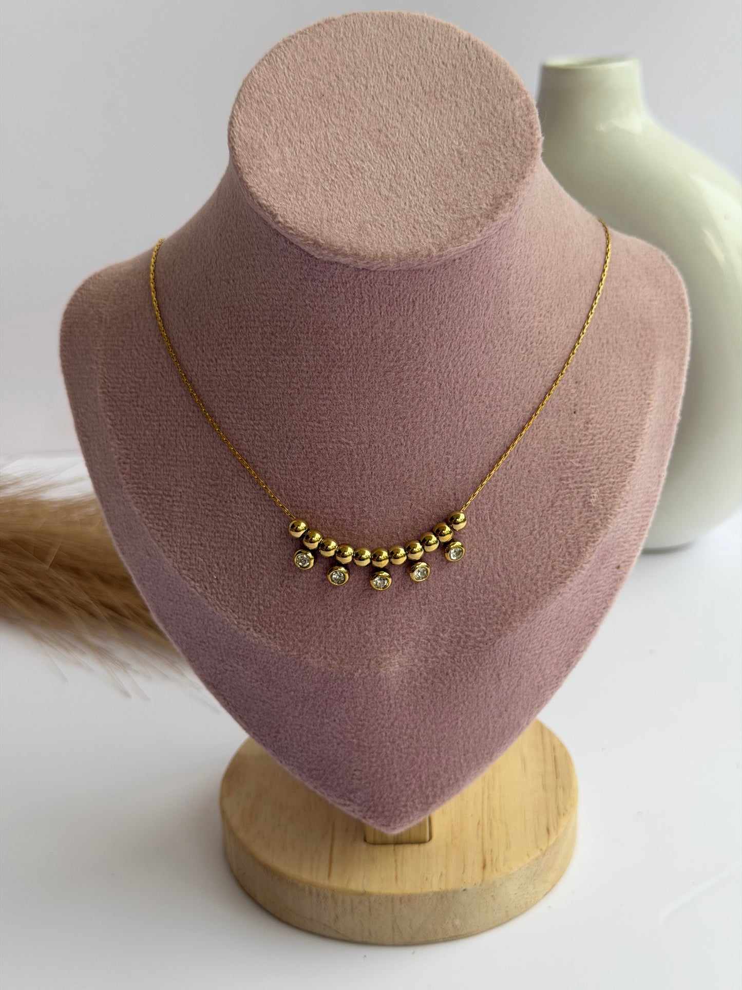Beads necklace