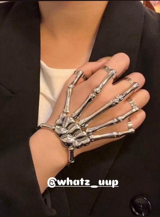 Metal hand chain
