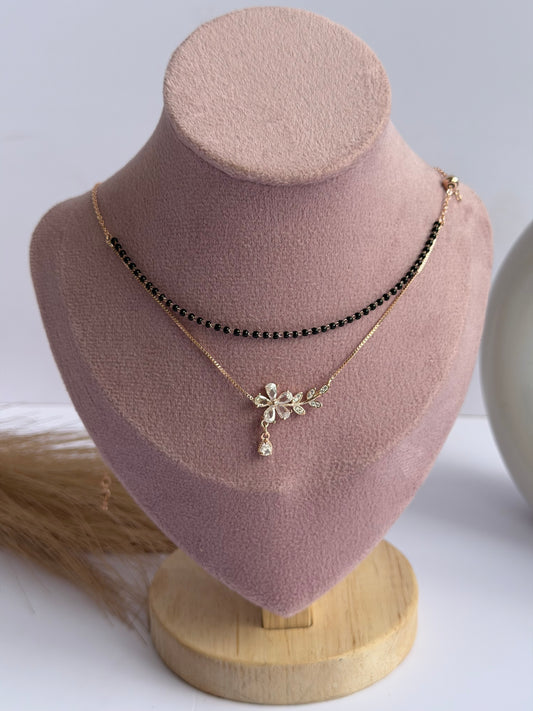 Adjustable neck chain 3