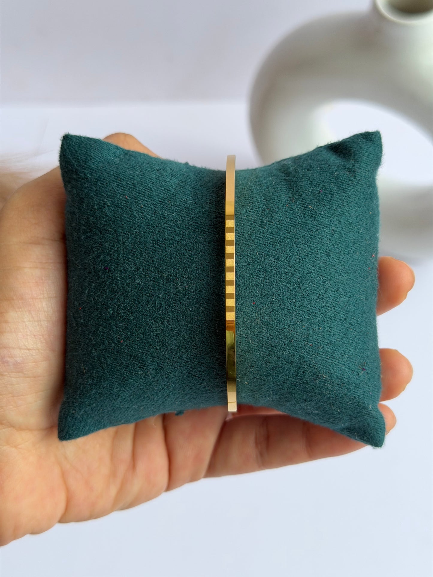 Daily wear bangle